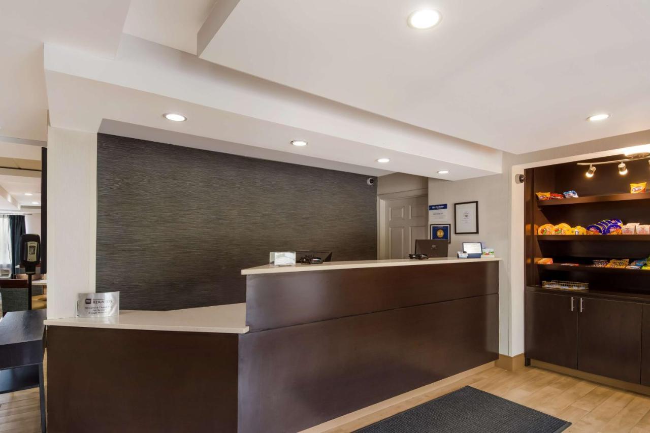 Best Western Milford Inn Exterior photo