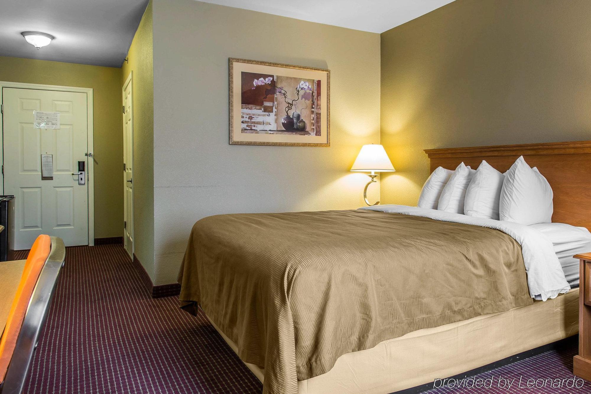 Best Western Milford Inn Exterior photo
